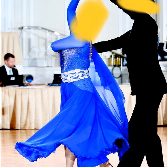 Ballroom Competition dress smooth by Elle - Picture 3 of 4